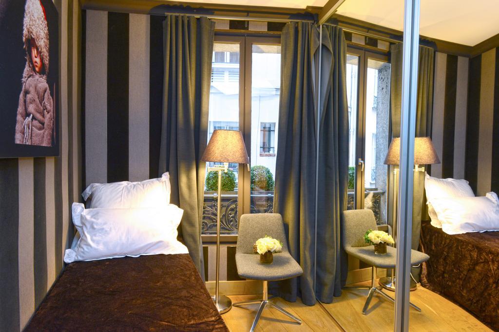Appartement Paris Tour Eiffel Rom bilde