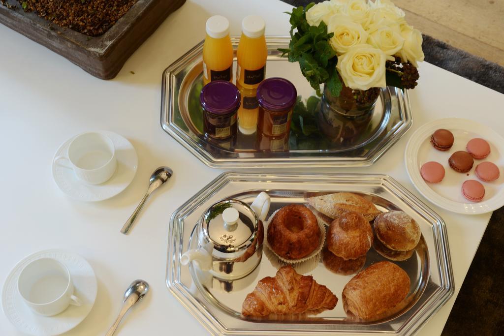 Appartement Paris Tour Eiffel Rom bilde